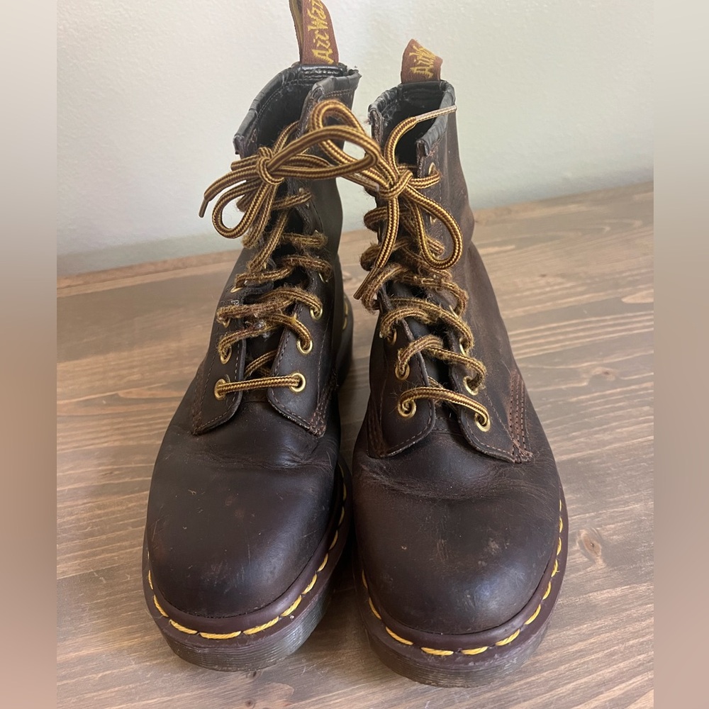 Dr. Martens Youth 3/Womens 5/Mens 4 Vintage 1460 Made in England Lace Up Boots - Picture 4 of 10